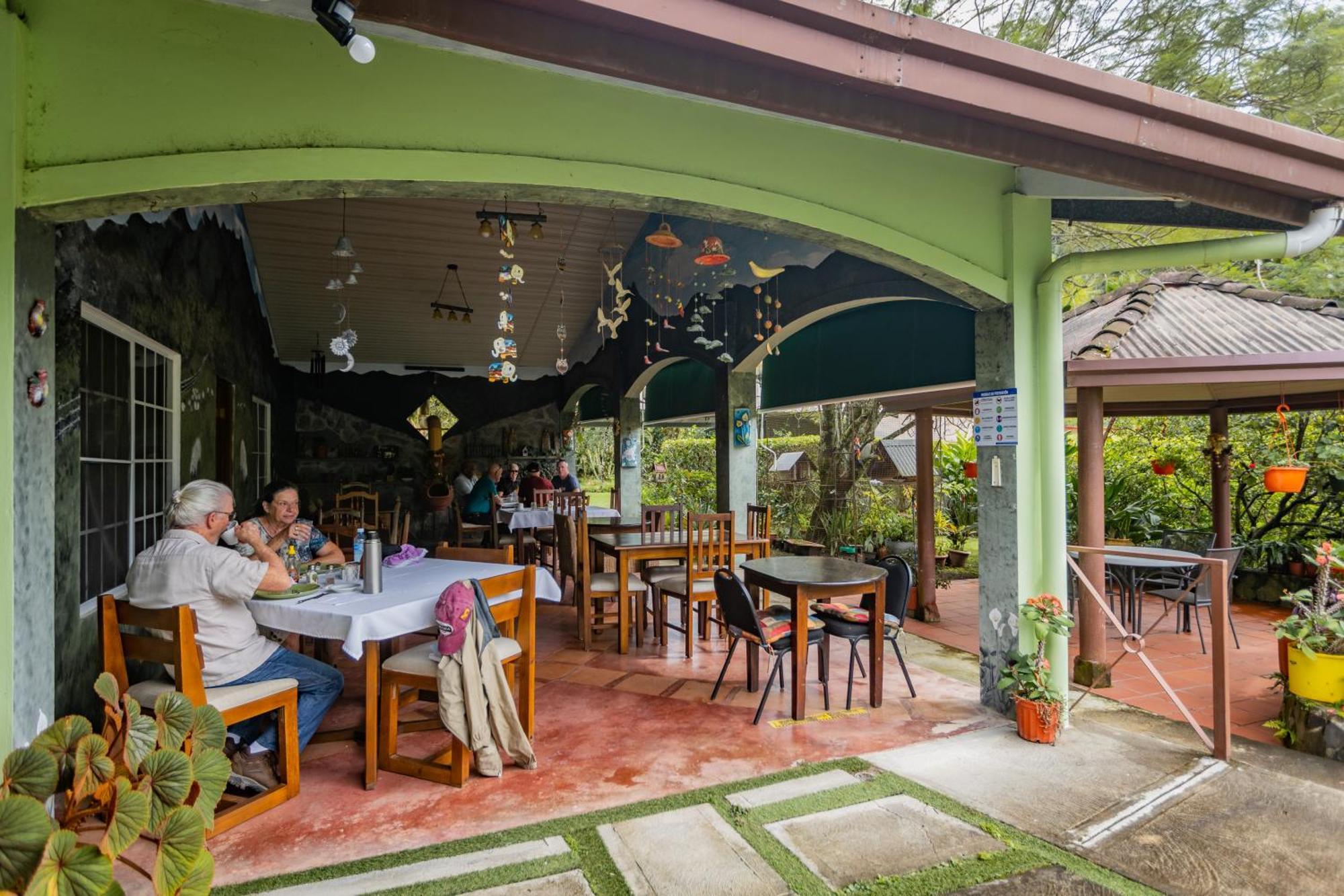El Oasis Hotel Y Restaurante 보케테 외부 사진