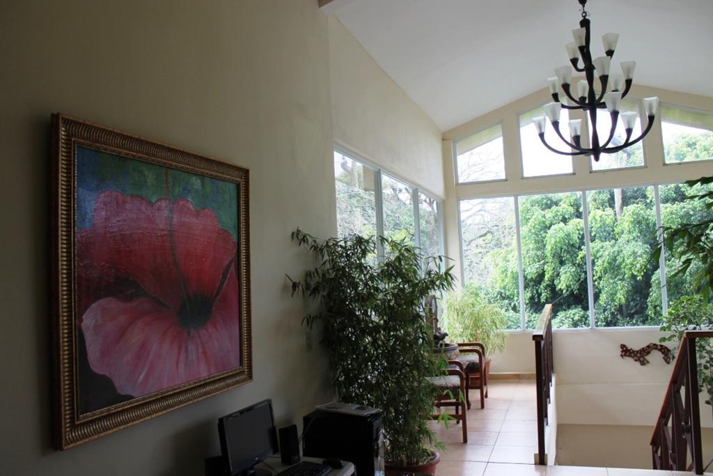 El Oasis Hotel Y Restaurante 보케테 외부 사진